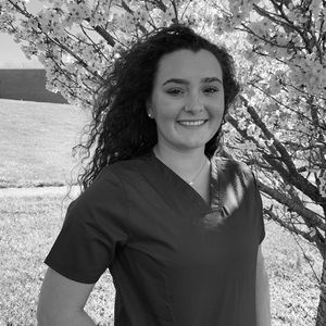 Meet your Posher, Alyson